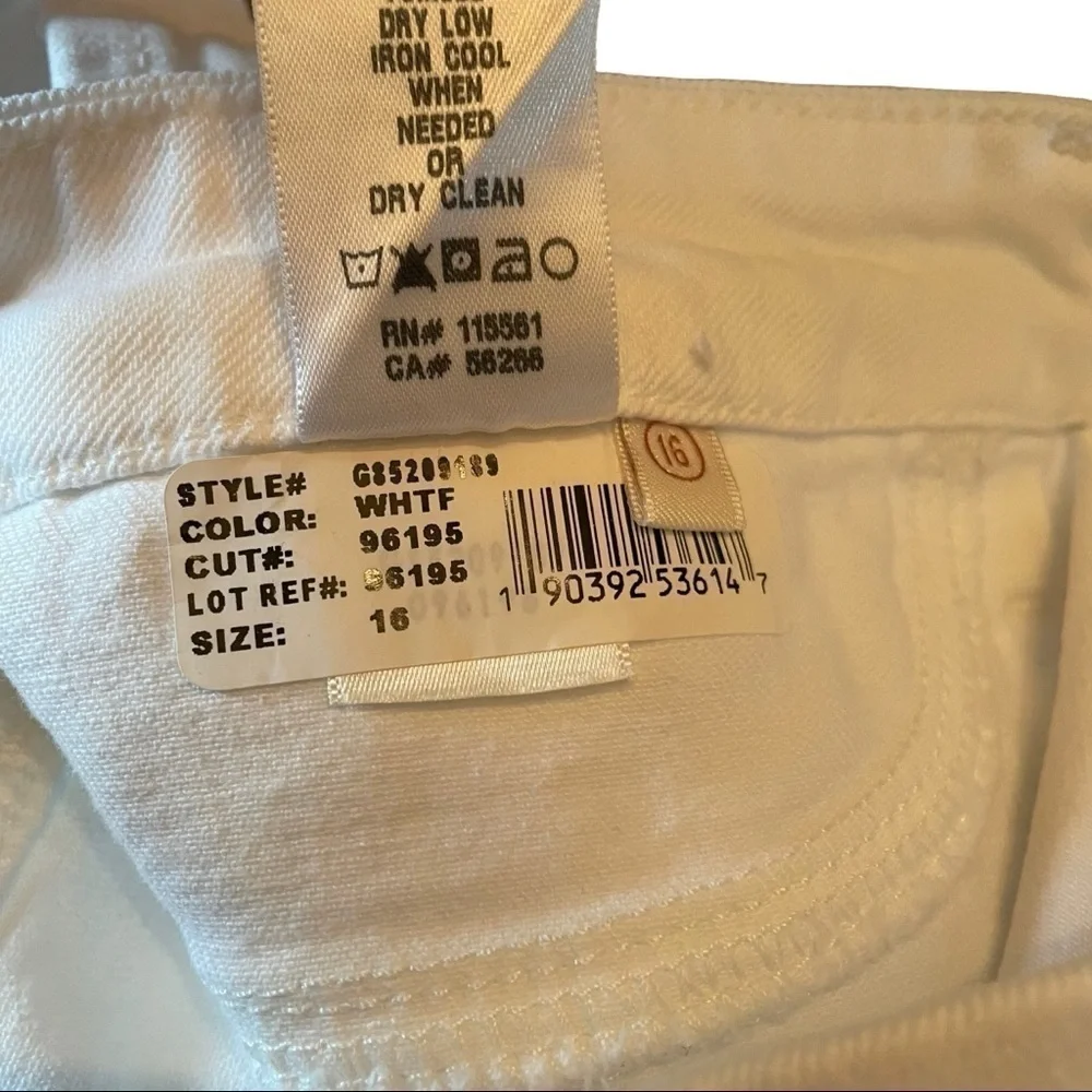 Jen7 7 For All Mankind 7FAM White Denim Bermuda Shorts Size 16 New NWT